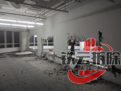 长沙建筑垃圾清运价格及拆除服务费用标准(图1) 长沙建筑垃圾清运价格及拆除服务费用标准(图1)